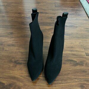 Steve Madden Ender Bootie 7.5